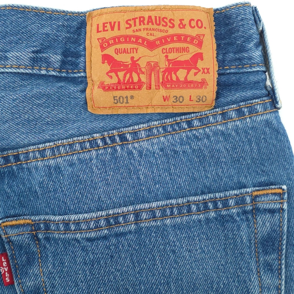 Levi's Mens Jeans 501 Original Fit 30x30 Blue Medium Wash Denim Classic Straight - Picture 5 of 12